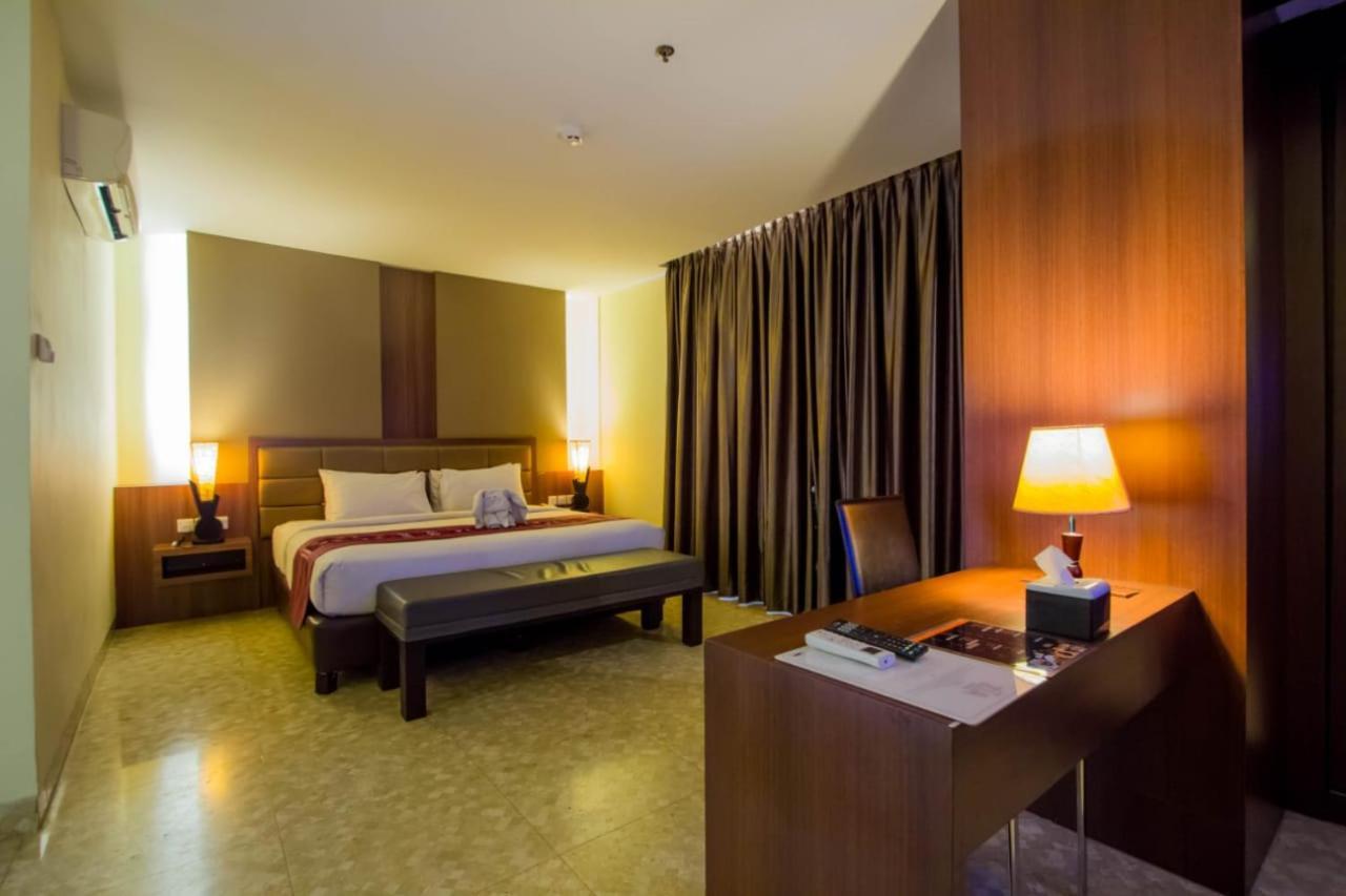 Zia Boutique Hotel Batam Exterior photo